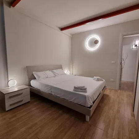 Movida Loft A Piazza Marconi Lido - A 1 Minuto!!! بيت للعطل