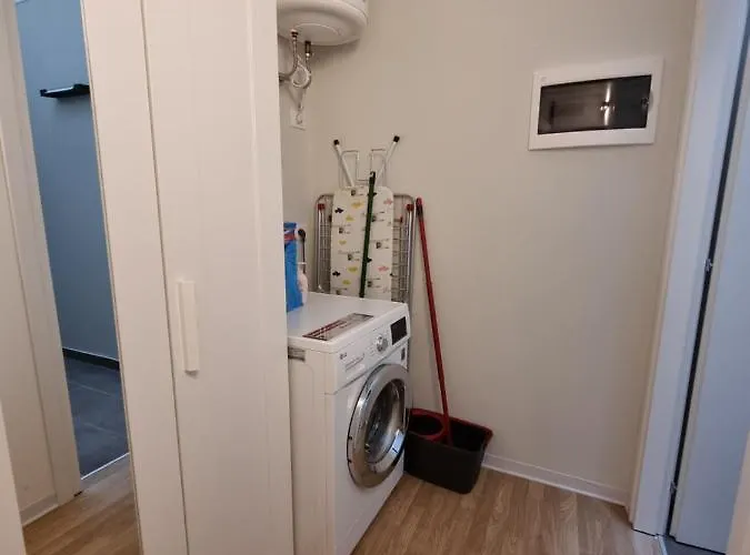 Movida Loft A Piazza Marconi Lido - A 1 Minuto!!!